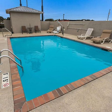 Quality Inn & Suites Pearl-Jackson Extérieur photo