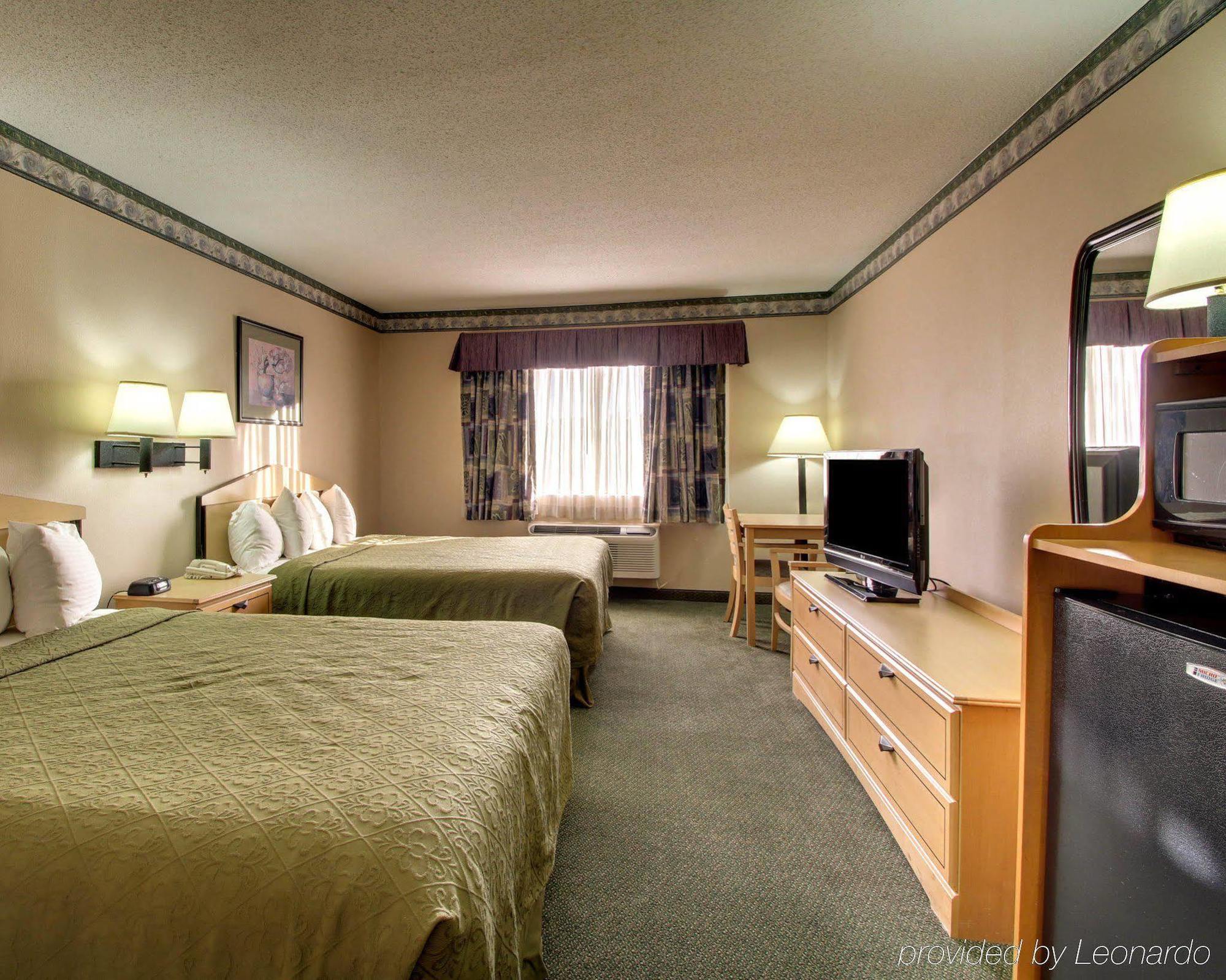 Quality Inn & Suites Pearl-Jackson Extérieur photo