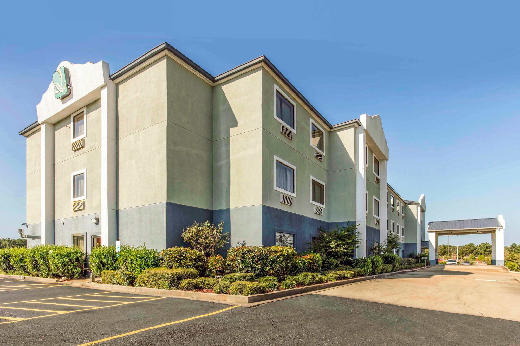 Quality Inn & Suites Pearl-Jackson Extérieur photo